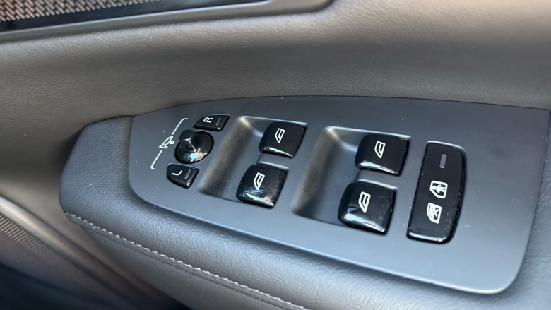 Volvo V90 2.0 T6 [350] PHEV Plus Dark 5dr AWD Auto Estate